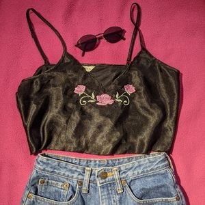 Vintage Rose Crop Tank